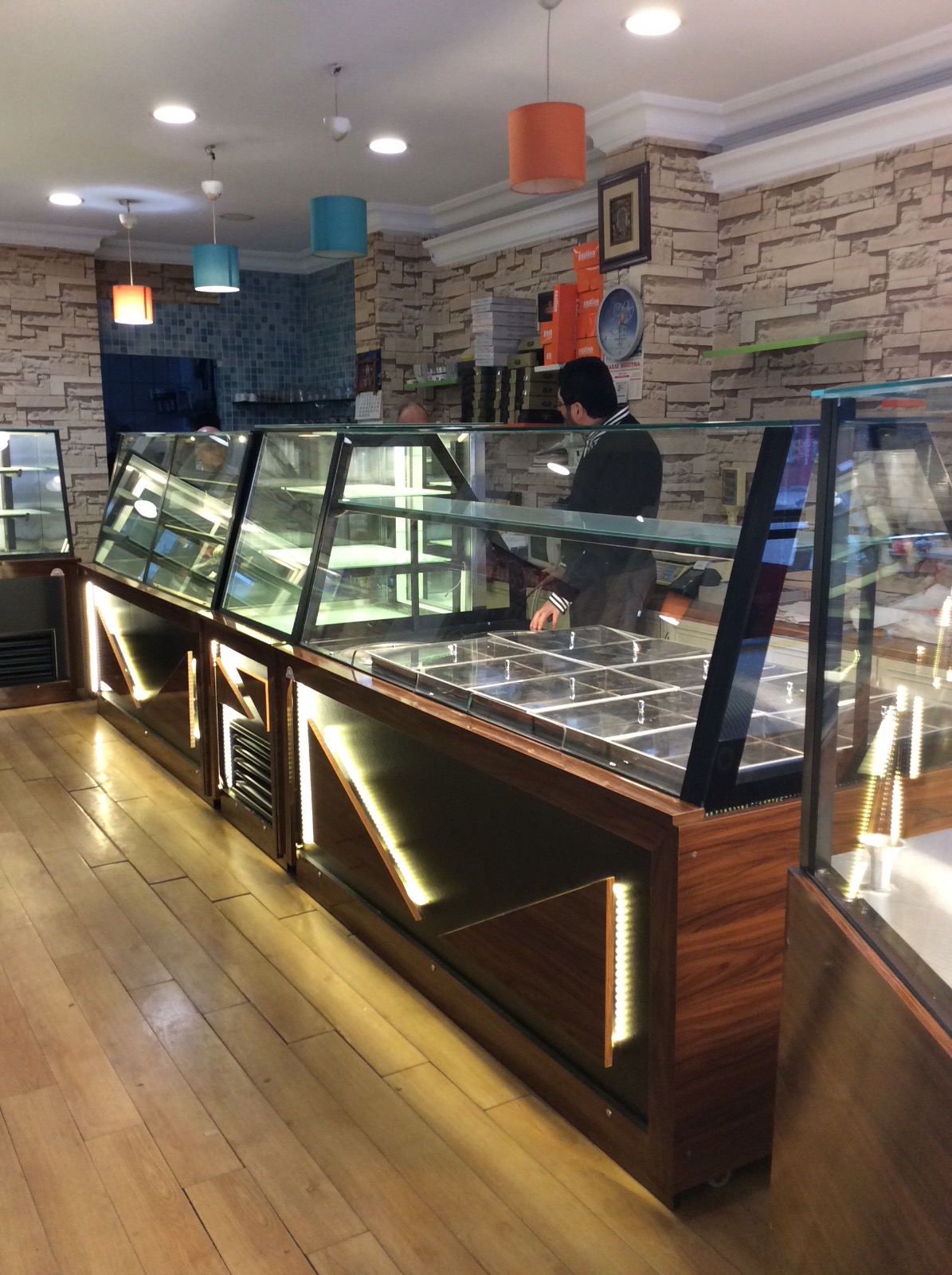 urunler Benmari Yemeklik Muhafaza Dolabı